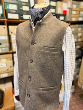 Load image into Gallery viewer, Gurteen Penrith Tweed Gilet