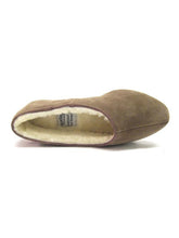 Load image into Gallery viewer, Morlands Sheepskin Slippers - Ayr
